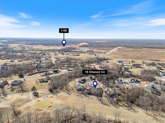 16 Ellwood Circle, Bella Vista, AR 72715