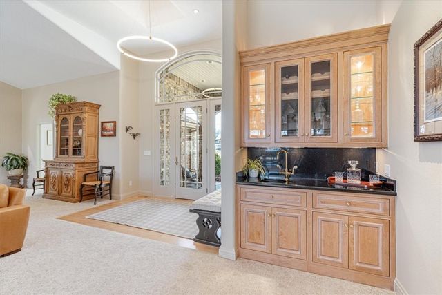 16 Ellwood Circle, Bella Vista, AR 72715