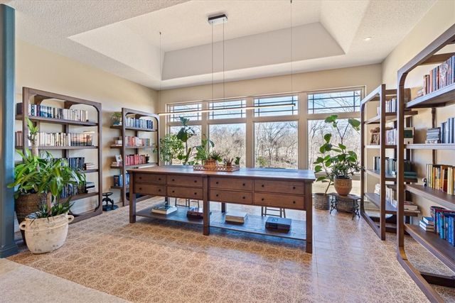 16 Ellwood Circle, Bella Vista, AR 72715