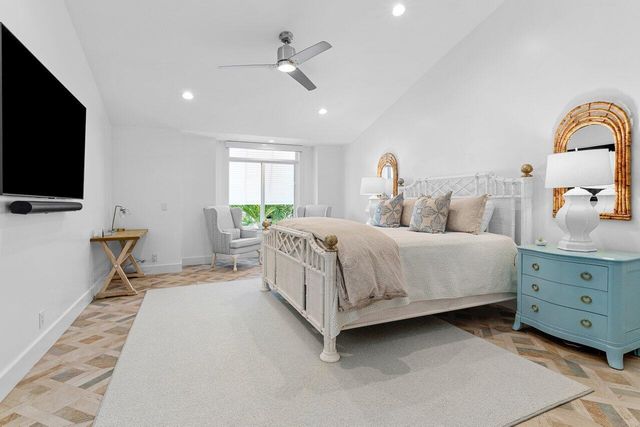 2115 S Ocean Boulevard 3, Delray Beach, FL 33483