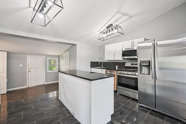 350 Diley Road, Pickerington, OH 43147