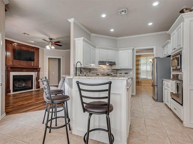 1810 Sandpiper Drive, Blanchard, OK 73010