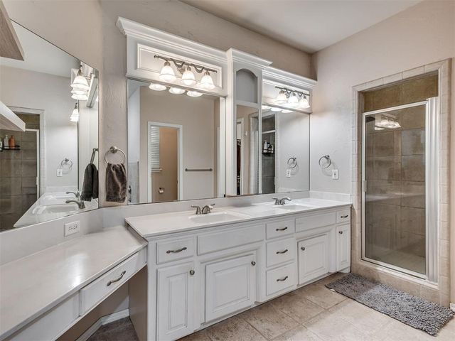 1810 Sandpiper Drive, Blanchard, OK 73010