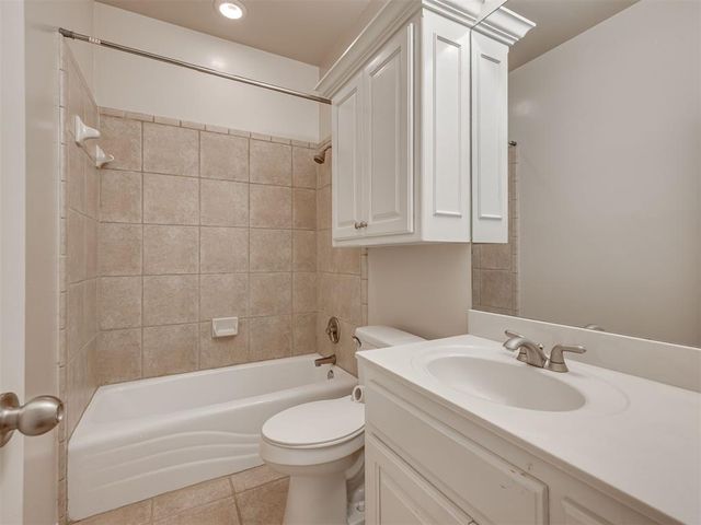 1810 Sandpiper Drive, Blanchard, OK 73010