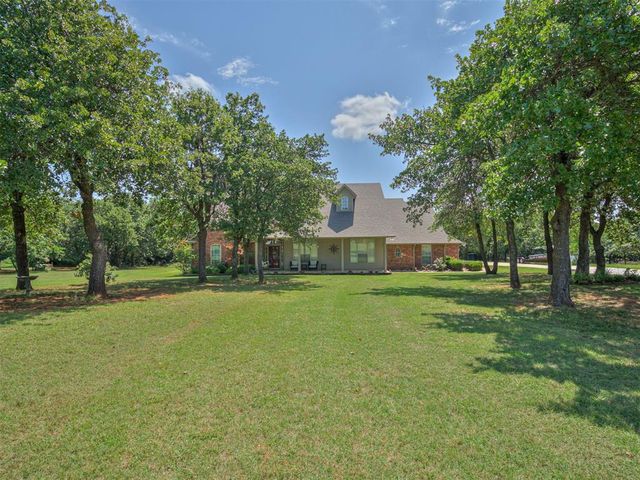 1810 Sandpiper Drive, Blanchard, OK 73010