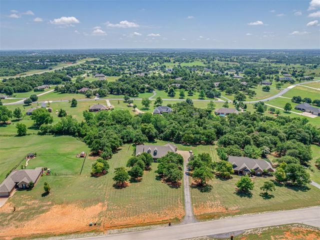1810 Sandpiper Drive, Blanchard, OK 73010