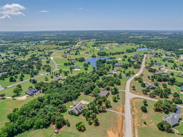 1810 Sandpiper Drive, Blanchard, OK 73010