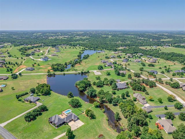 1810 Sandpiper Drive, Blanchard, OK 73010