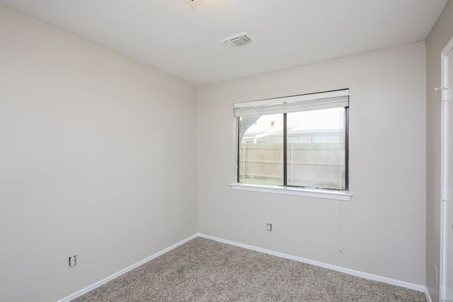 6216 Fairlane Drive, Arlington, TX 76001