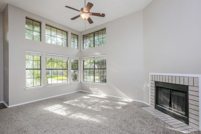 6216 Fairlane Drive, Arlington, TX 76001