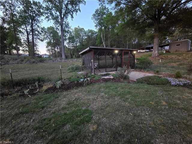 145 Black Oak Ridge Road, Taylorsville, NC 28681