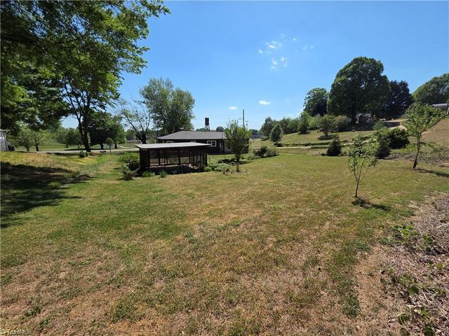 145 Black Oak Ridge Road, Taylorsville, NC 28681