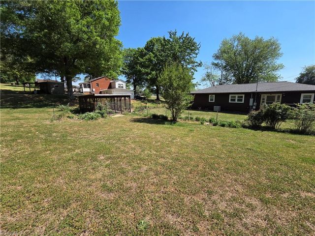 145 Black Oak Ridge Road, Taylorsville, NC 28681