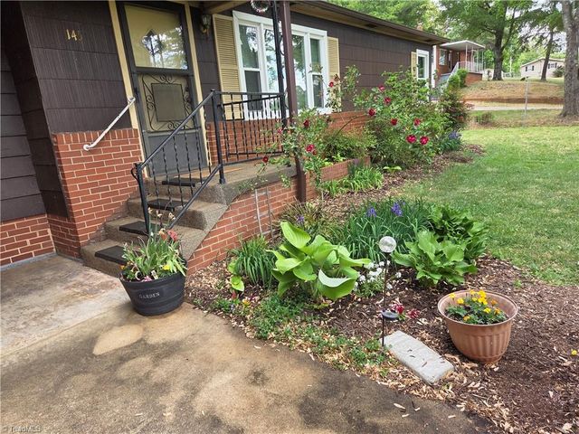 145 Black Oak Ridge Road, Taylorsville, NC 28681