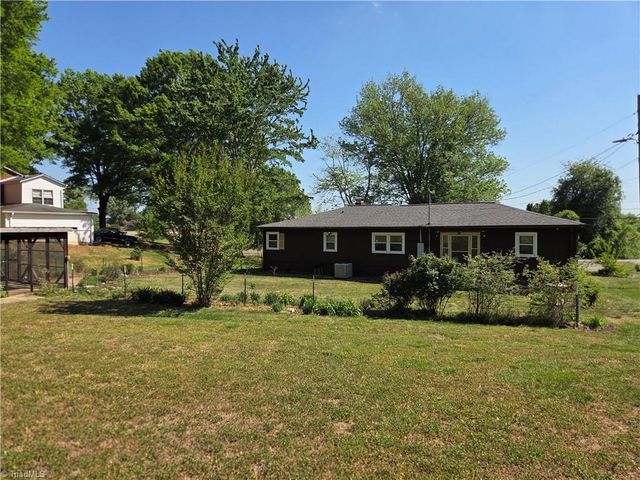 145 Black Oak Ridge Road, Taylorsville, NC 28681