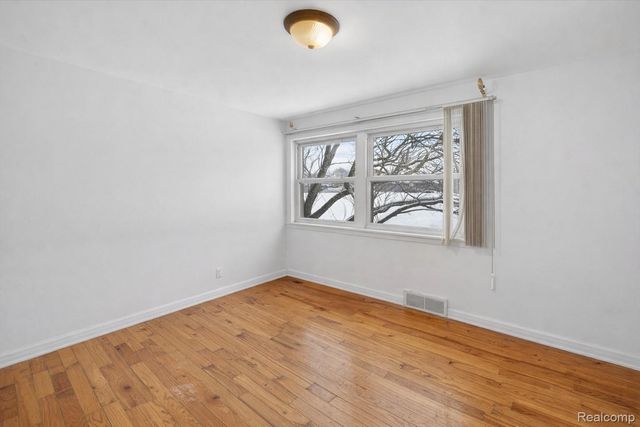 2327 Fernwood Avenue, Ann Arbor, MI 48104