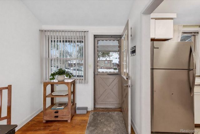 2327 Fernwood Avenue, Ann Arbor, MI 48104