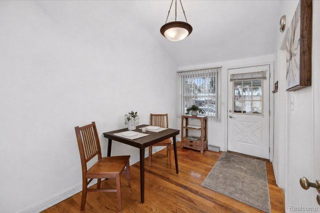 2327 Fernwood Avenue, Ann Arbor, MI 48104