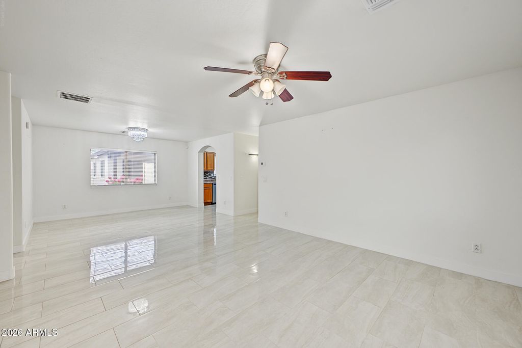 16117 N 26TH Place, Phoenix, AZ 85032 — photo 2