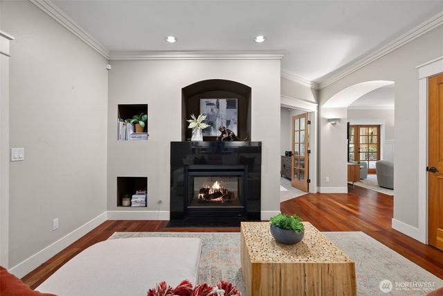 6963 NE Hidden Cove Road, Bainbridge Island, WA 98110