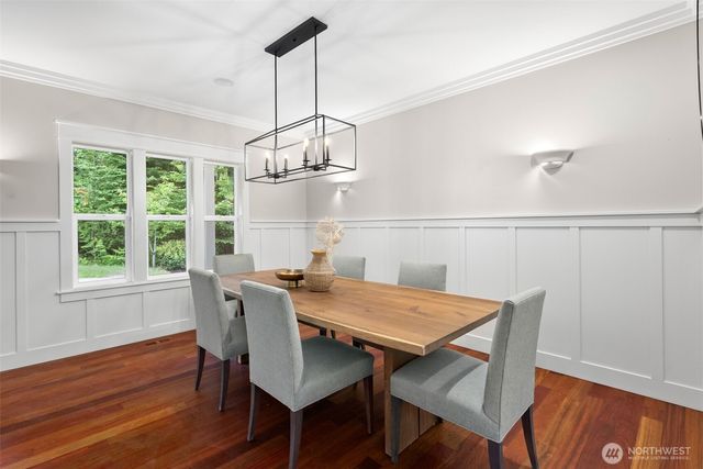 6963 NE Hidden Cove Road, Bainbridge Island, WA 98110