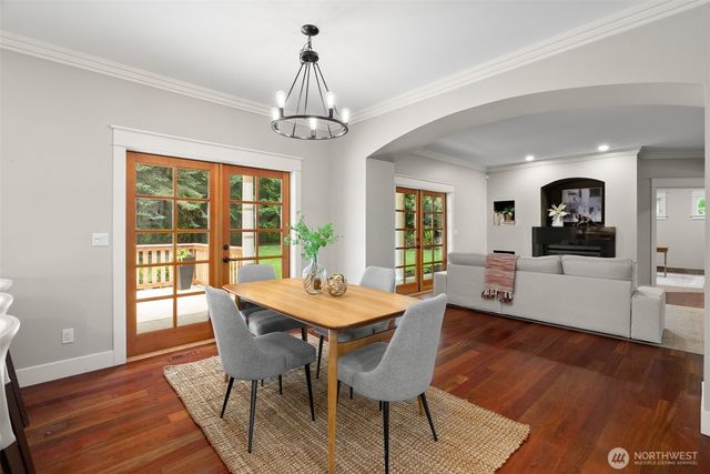 6963 NE Hidden Cove Road, Bainbridge Island, WA 98110