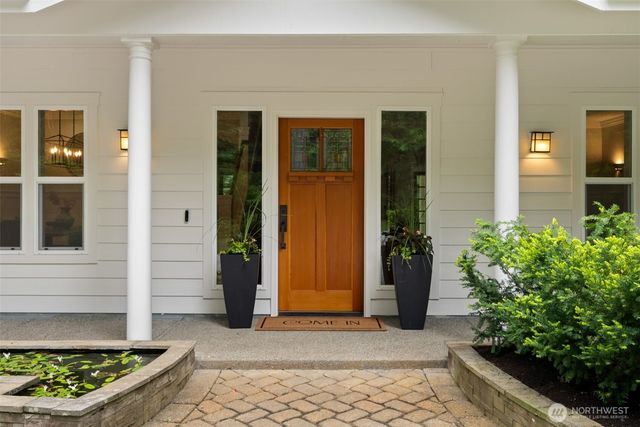 6963 NE Hidden Cove Road, Bainbridge Island, WA 98110