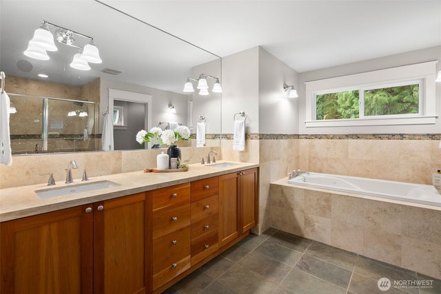 6963 NE Hidden Cove Road, Bainbridge Island, WA 98110