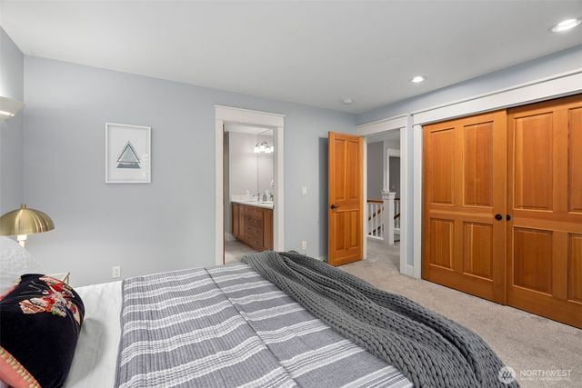 6963 NE Hidden Cove Road, Bainbridge Island, WA 98110