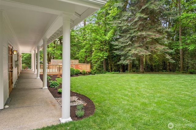6963 NE Hidden Cove Road, Bainbridge Island, WA 98110