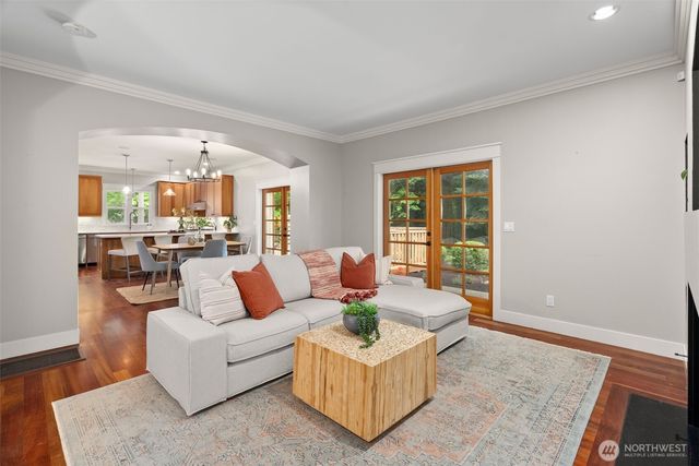 6963 NE Hidden Cove Road, Bainbridge Island, WA 98110