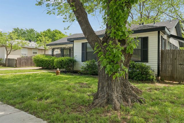 2839 Handley Drive, Fort Worth, TX 76112