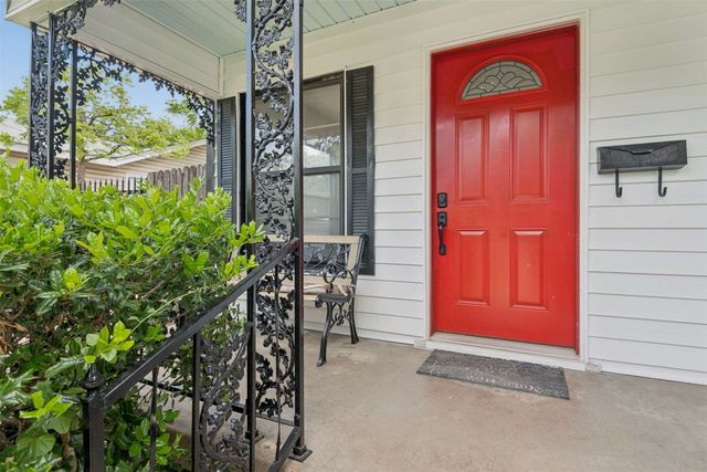 2839 Handley Drive, Fort Worth, TX 76112