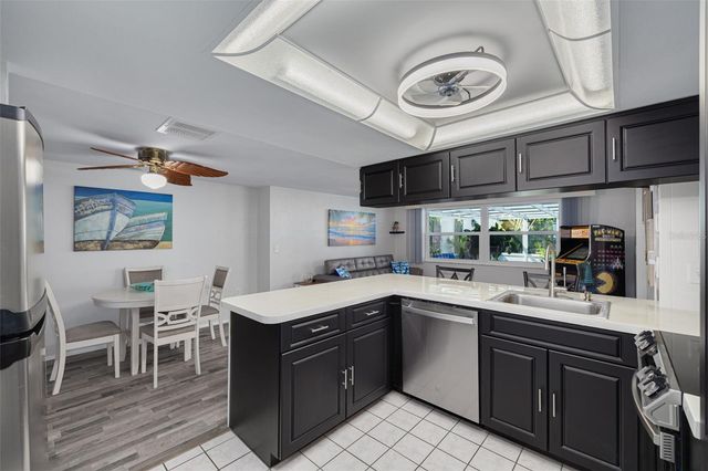 7239 VIENNA LANE, Port Richey, FL 34668
