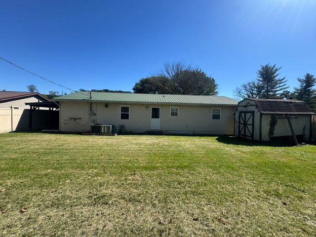 22 Township Road 1408 S, South Point, OH 45680