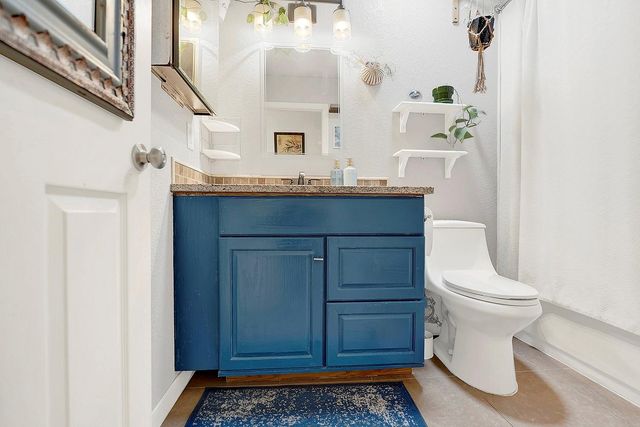 117 S Wilson ST, San Marcos, TX 78666