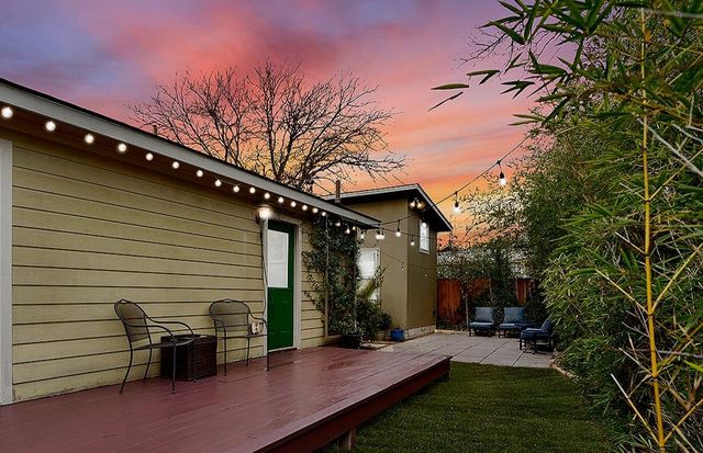 117 S Wilson ST, San Marcos, TX 78666