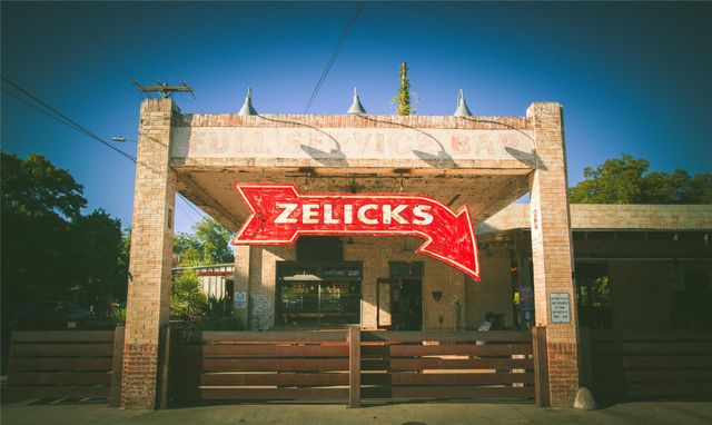 117 S Wilson ST, San Marcos, TX 78666