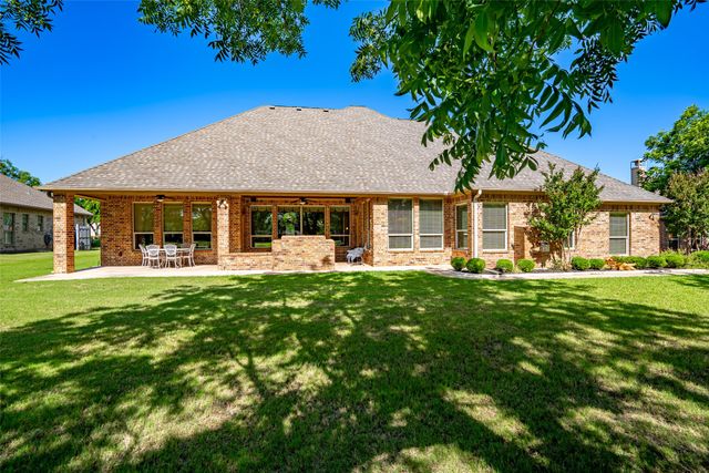 6417 Colonial Drive, Granbury, TX 76049