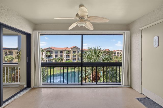 700 Uno Lago Drive 403, Juno Beach, FL 33408