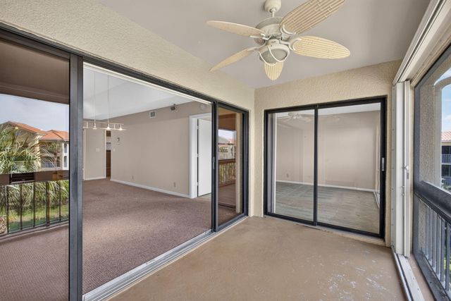 700 Uno Lago Drive 403, Juno Beach, FL 33408