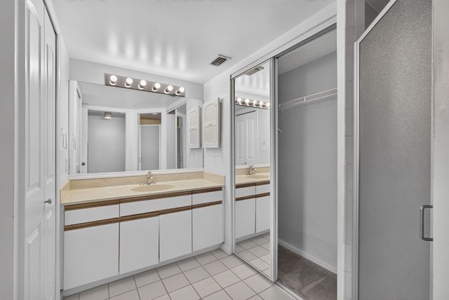 700 Uno Lago Drive 403, Juno Beach, FL 33408