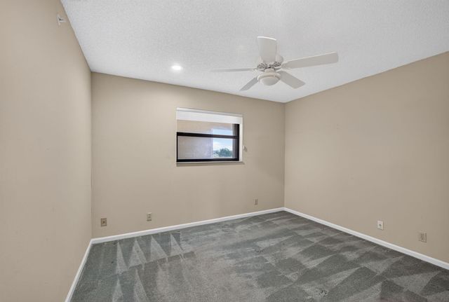 700 Uno Lago Drive 403, Juno Beach, FL 33408