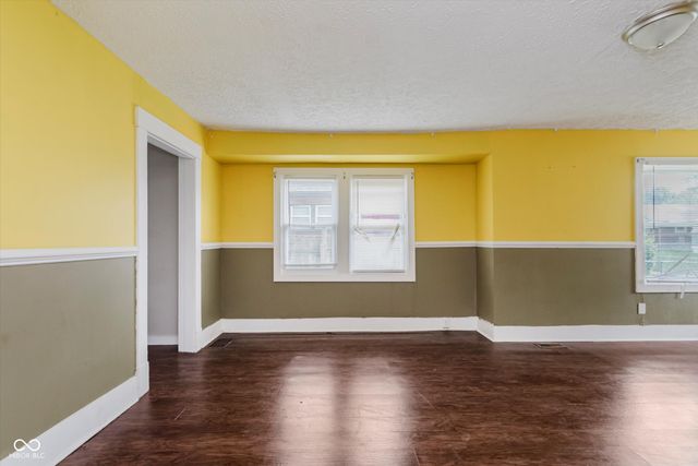 1938 N Dearborn Street, Indianapolis, IN 46218