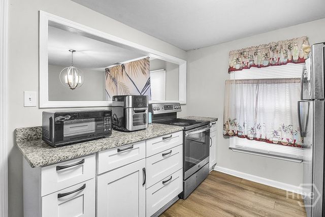 1212 E 70th Street, Savannah, GA 31404