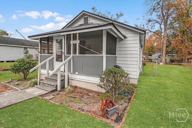 1212 E 70th Street, Savannah, GA 31404