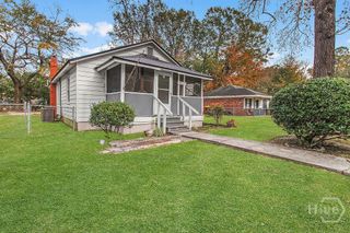 1212 E 70th Street, Savannah, GA 31404
