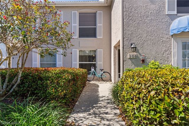 821 Gulf Pavilion DR 106, Naples, FL 34108