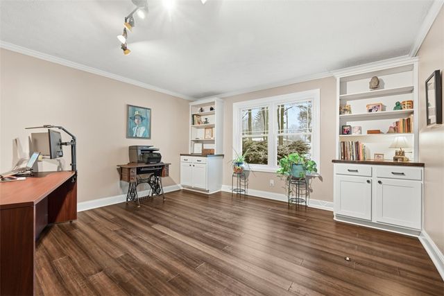 241 Spruce Haven Dr, Pine Twp, PA 15090