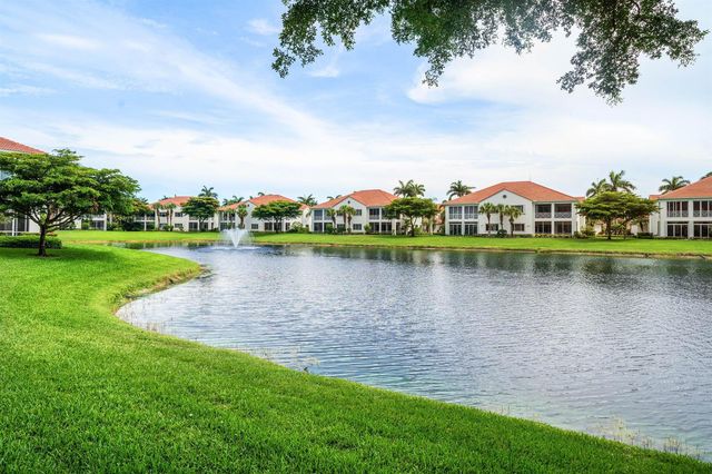 123 Palm Bay Terrace B, Palm Beach Gardens, FL 33418